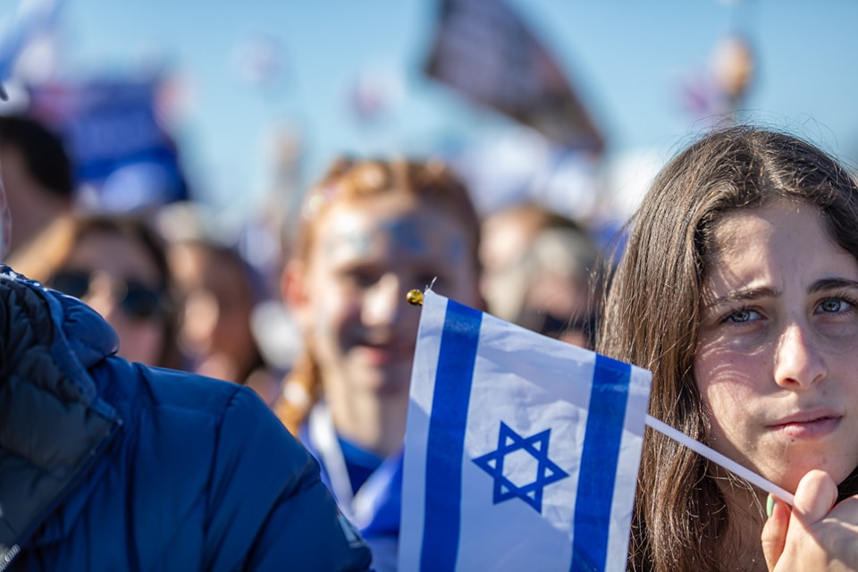 מה החידוש של חיבור בימינו